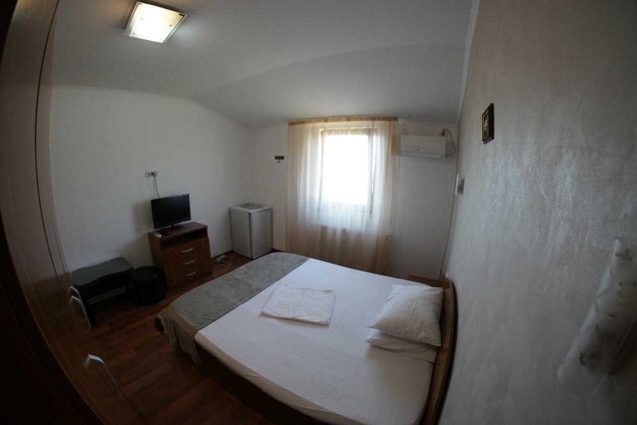Vila Trandafir Constanţa Buitenkant foto