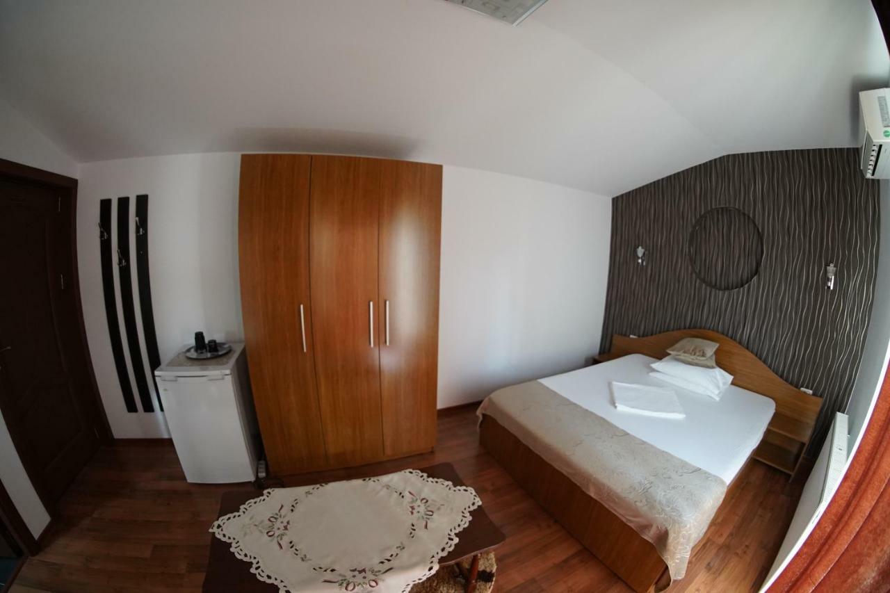 Vila Trandafir Constanţa Buitenkant foto