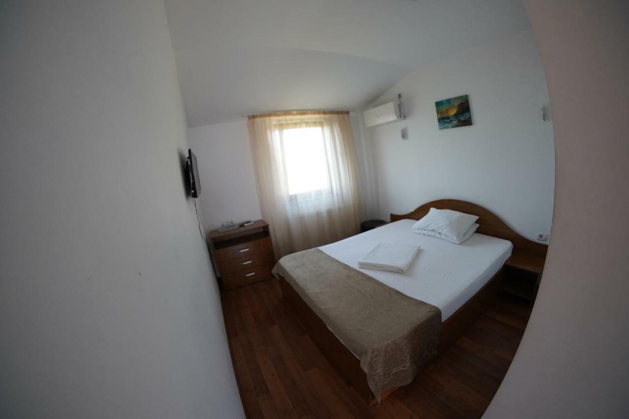 Vila Trandafir Constanţa Buitenkant foto